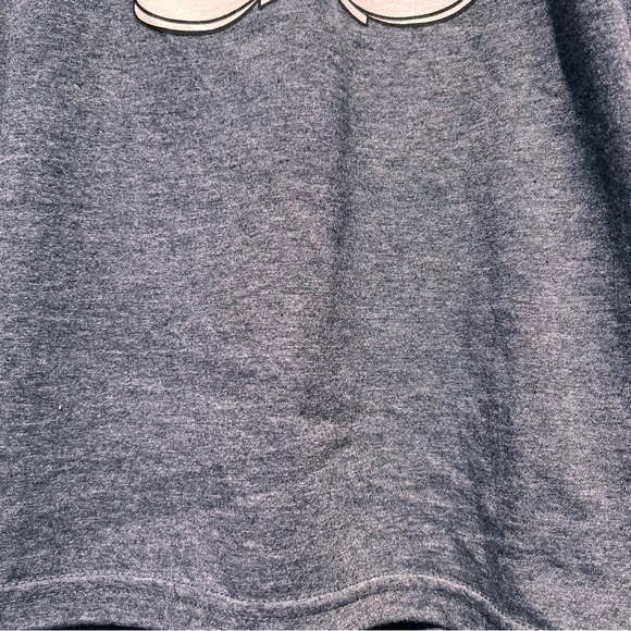 Disney NWT Mickey Mouse Graphic T-shirt L Color Carbon Urban Outfitters - Picture 8 of 8